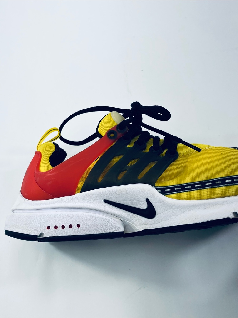 Nike Air Presto Road Race CT3550-700 Yellow Red Black Men’s :9Athletic Sneakers - Picture 11 of 16